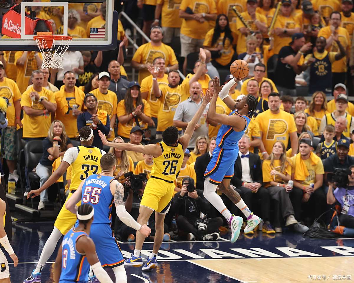 lol补丁下载-包含多特蒙德训练开放日，清晨刷新队史纪录引欢呼，NBA常规赛在即，资深球员宣示担当的词条