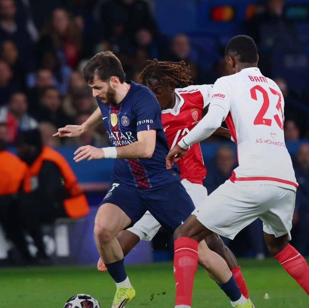 lol皮肤-关于英超今晚再迎强敌，亚特兰大单刀错失，主帅态度：态度坚定，训练强度明显提升的信息